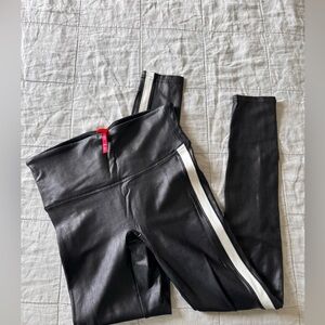 Spanx Legging w/ Stripe
